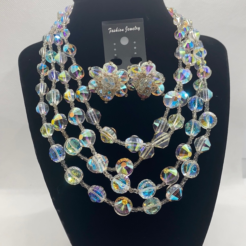 RARE VINTAGE Vendome AB Crystal Set